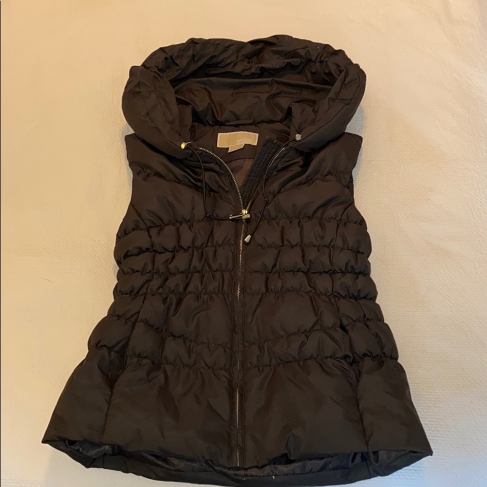 EUC Michael Kors puffer vest